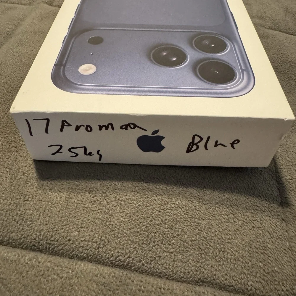 Apple iPhone 17 Pro Max‎ Deep Blue 256GB Empty Box Only Model A3257